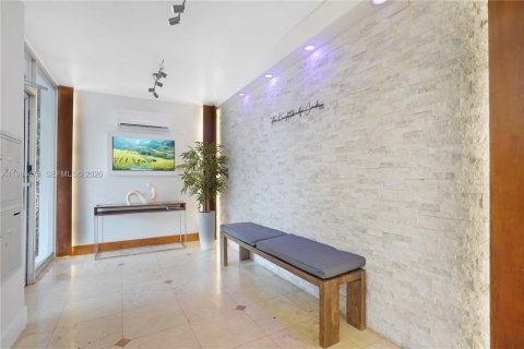 Купить кондоминиум в Майами-Бич, Флорида 1 спальня, 83.61м2, № 2043398 - фото 20