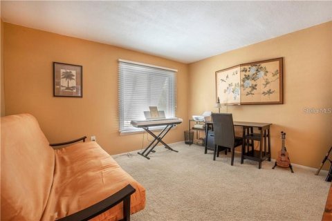 Copropriété à louer à Saint Petersburg, Floride: 2 chambres, 102.19 m2 № 2415356 - photo 17