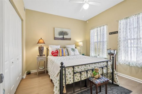 Condo in Orlando, Florida, 3 bedrooms № 2258607 - photo 24