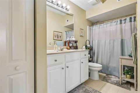 Condo in Orlando, Florida, 3 bedrooms № 2258607 - photo 23