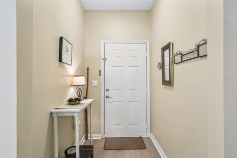 Condo in Orlando, Florida, 3 bedrooms № 2258607 - photo 5