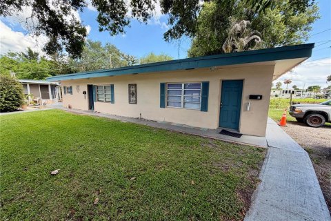 Casa en venta en Okeechobee, Florida, 5 dormitorios, 213.68 m2 № 2217748 - foto 4