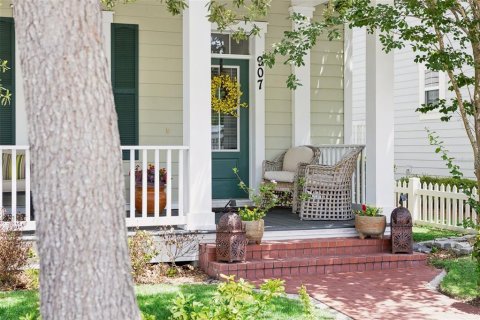 House in Winter Garden, Florida 3 bedrooms, 209.22 sq.m. № 2238238 - photo 7