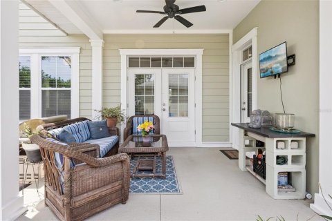 House in Winter Garden, Florida 3 bedrooms, 209.22 sq.m. № 2238238 - photo 18