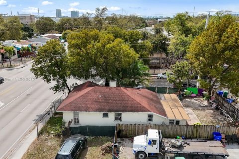 Propiedad comercial en venta en Miami, Florida, 100.71 m2 № 1871725 - foto 4