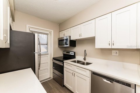 Copropriété à louer à Bradenton, Floride: 2 chambres, 94.67 m2 № 2100268 - photo 9