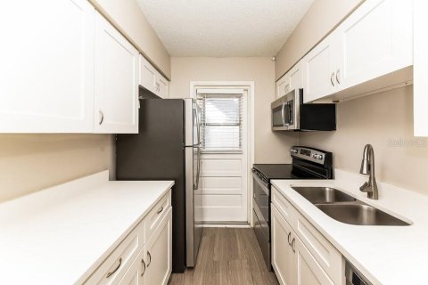 Copropriété à louer à Bradenton, Floride: 2 chambres, 94.67 m2 № 2100268 - photo 8