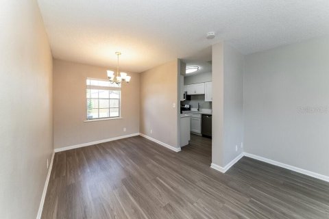 Copropriété à louer à Bradenton, Floride: 2 chambres, 94.67 m2 № 2100268 - photo 7