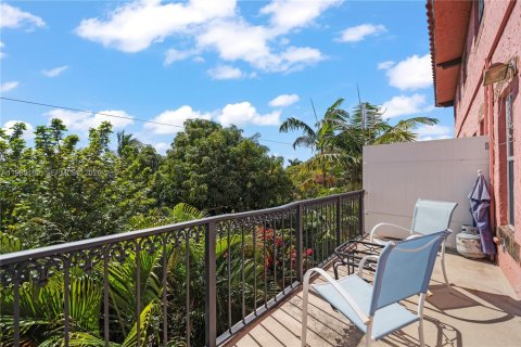 Condo in Fort Lauderdale, Florida, 2 bedrooms  № 2030600 - photo 22