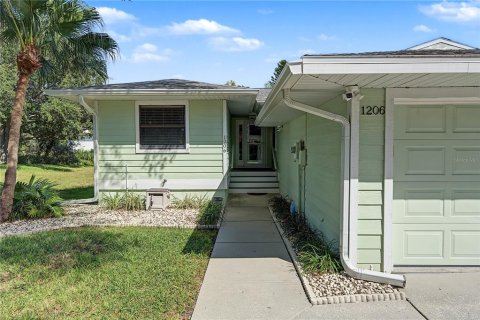 Villa ou maison à vendre à Tarpon Springs, Floride: 2 chambres, 115.2 m2 № 2430781 - photo 17
