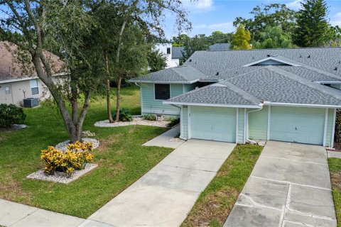 Villa ou maison à vendre à Tarpon Springs, Floride: 2 chambres, 115.2 m2 № 2430781 - photo 19