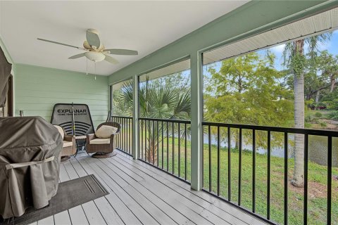 Villa ou maison à vendre à Tarpon Springs, Floride: 2 chambres, 115.2 m2 № 2430781 - photo 11
