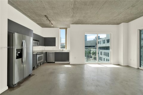 Купить кондоминиум в Майами, Флорида 2 спальни, 98.1м2, № 1927850 - фото 5