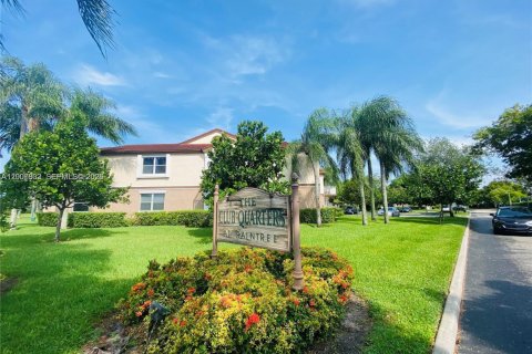 Copropriété à louer à Pembroke Pines, Floride: 1 chambre, 78.32 m2 № 2170856 - photo 14