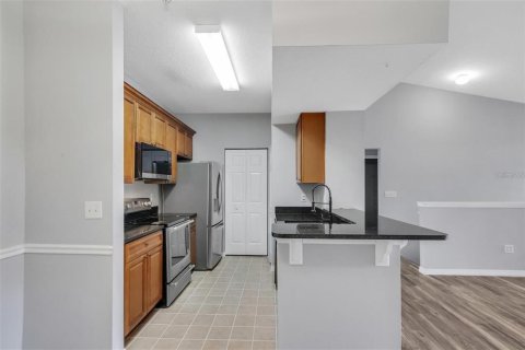 Copropriété à louer à Orlando, Floride: 3 chambres, 144.37 m2 № 2384117 - photo 12