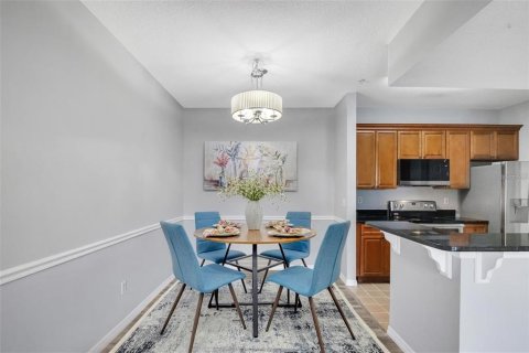 Copropriété à louer à Orlando, Floride: 3 chambres, 144.37 m2 № 2384117 - photo 9