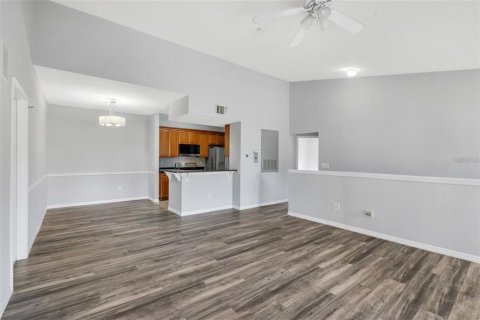 Copropriété à louer à Orlando, Floride: 3 chambres, 144.37 m2 № 2384117 - photo 8