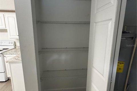 Appartement à louer à Ocala, Floride: 4 chambres, 153.29 m2 № 2387374 - photo 4