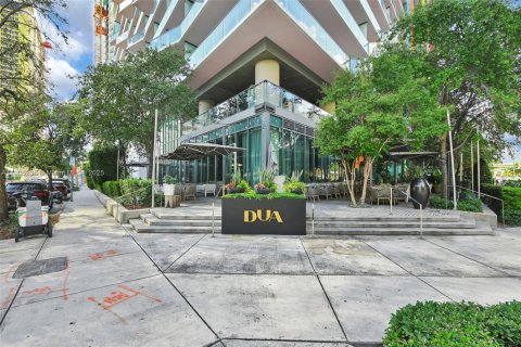 Copropriété à vendre à Miami, Floride: 2 chambres, 101.08 m2 № 1955903 - photo 11