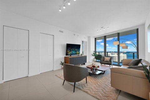 Copropriété à vendre à Miami, Floride: 2 chambres, 101.08 m2 № 1955903 - photo 3