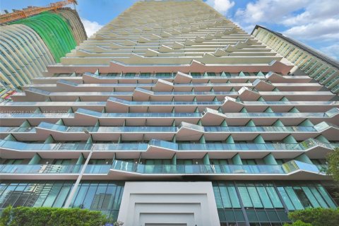 Copropriété à vendre à Miami, Floride: 2 chambres, 101.08 m2 № 1955903 - photo 24