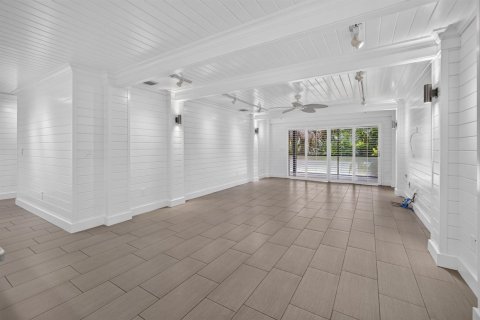 Villa ou maison à vendre à Stuart, Floride: 2 chambres, 139.35 m2 № 2394638 - photo 12