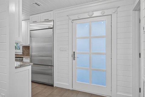 Villa ou maison à vendre à Stuart, Floride: 2 chambres, 139.35 m2 № 2394638 - photo 5