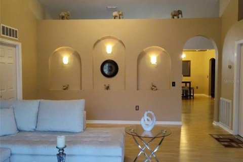 Casa en venta en Ocala, Florida, 3 dormitorios, 181.35 m2 № 1563725 - foto 4