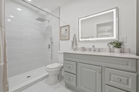 House in Tampa, Florida 3 bedrooms, 111.48 sq.m. № 1900531 - photo 17