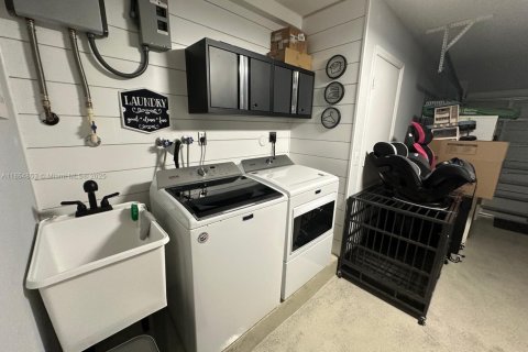 Купить виллу или дом в Майами, Флорида 4 спальни, 181.53м2, № 1957606 - фото 27