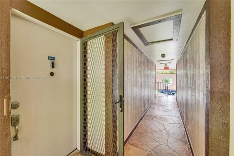 Condominio en venta en Tamarac, Florida, 2 dormitorios, 76.83 m2 № 1926998 - foto 20