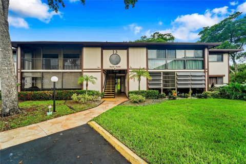 Condominio en venta en Tamarac, Florida, 2 dormitorios, 76.83 m2 № 1926998 - foto 18