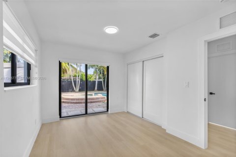 Villa ou maison à vendre à Cutler Bay, Floride: 4 chambres, 123.65 m2 № 2004658 - photo 21