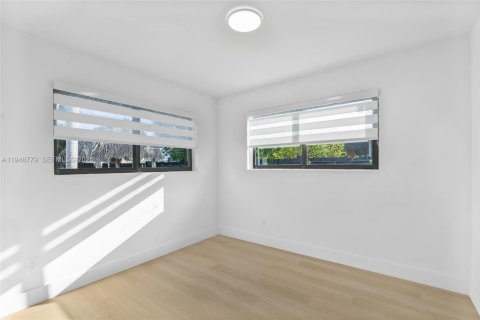 Villa ou maison à vendre à Cutler Bay, Floride: 4 chambres, 123.65 m2 № 2004658 - photo 22