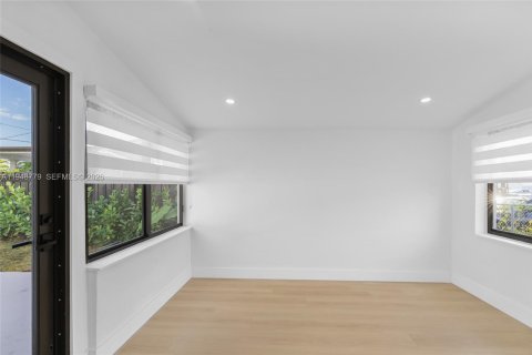 Villa ou maison à vendre à Cutler Bay, Floride: 4 chambres, 123.65 m2 № 2004658 - photo 11