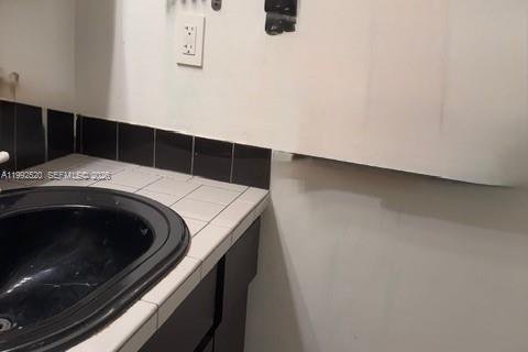 Casa en venta en West Palm Beach, Florida, 3 dormitorios, 113.53 m2 № 2055792 - foto 6