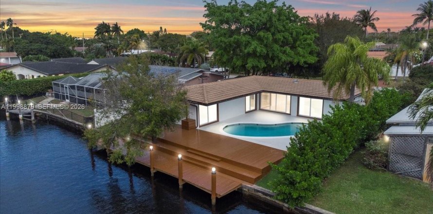 Villa ou maison à Oakland Park, Floride 3 chambres, 106.28 m2 № 2060921