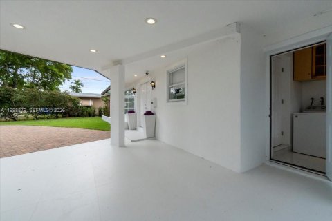 Villa ou maison à vendre à Oakland Park, Floride: 3 chambres, 106.28 m2 № 2060921 - photo 26