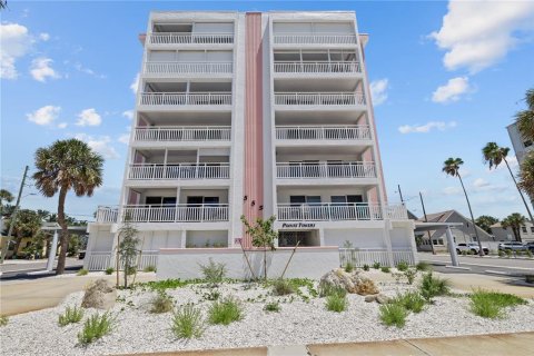 Copropriété à vendre à Saint Pete Beach, Floride: 2 chambres, 124.49 m2 № 2308291 - photo 7