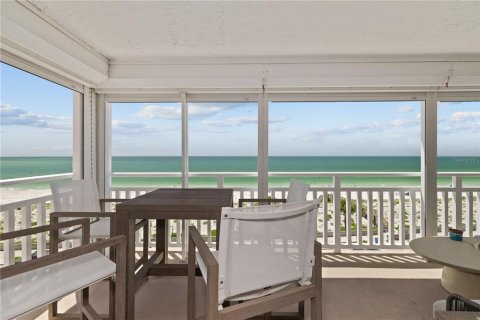 Copropriété à vendre à Saint Pete Beach, Floride: 2 chambres, 124.49 m2 № 2308291 - photo 30