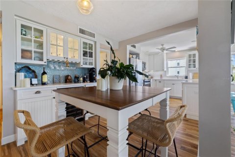 Copropriété à vendre à Saint Pete Beach, Floride: 2 chambres, 124.49 m2 № 2308291 - photo 20