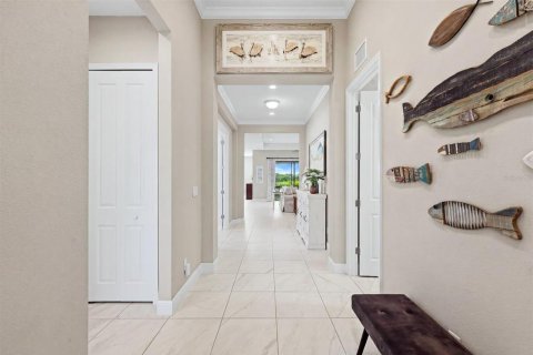 House in Bradenton, Florida 4 bedrooms, 256.22 sq.m. № 2096996 - photo 8