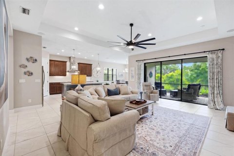House in Bradenton, Florida 4 bedrooms, 256.22 sq.m. № 2096996 - photo 19