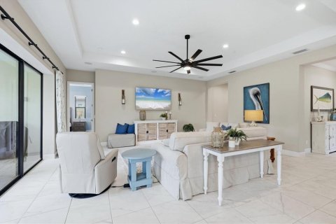 House in Bradenton, Florida 4 bedrooms, 256.22 sq.m. № 2096996 - photo 16