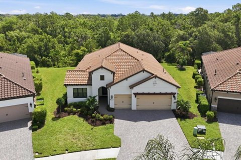 House in Bradenton, Florida 4 bedrooms, 256.22 sq.m. № 2096996 - photo 6