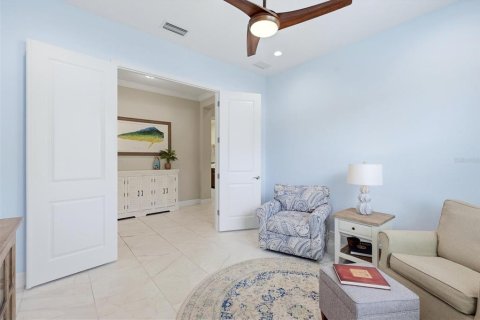 House in Bradenton, Florida 4 bedrooms, 256.22 sq.m. № 2096996 - photo 13