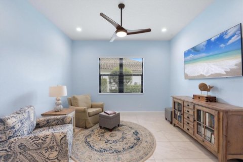 House in Bradenton, Florida 4 bedrooms, 256.22 sq.m. № 2096996 - photo 12