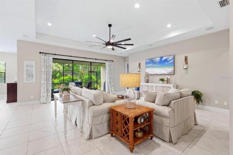House in Bradenton, Florida 4 bedrooms, 256.22 sq.m. № 2096996 - photo 15