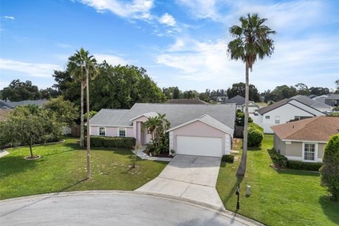 Casa en venta en Winter Haven, Florida, 3 dormitorios, 163.14 m2 № 1909868 - foto 1