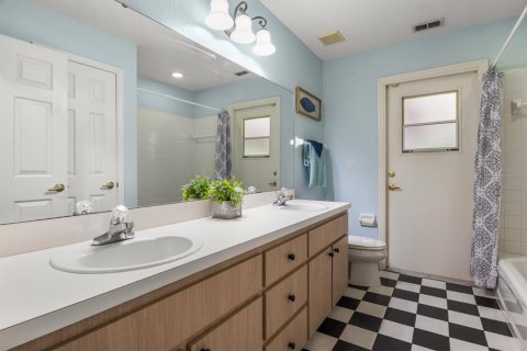 Casa en venta en Winter Haven, Florida, 3 dormitorios, 163.14 m2 № 1909868 - foto 24